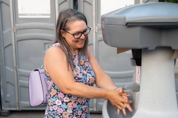 Best Luxury portable toilet rental  in Dayton, OH